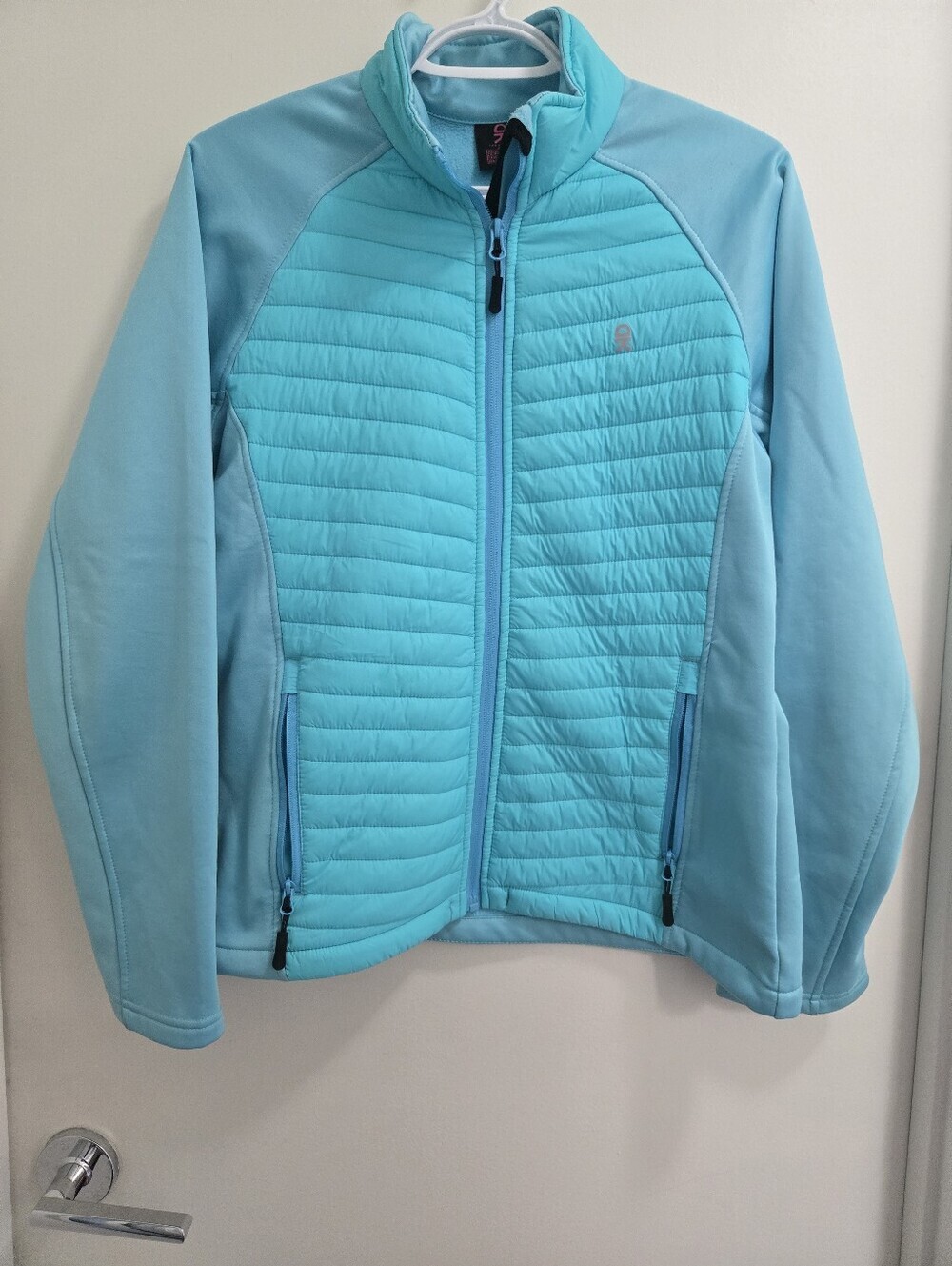 Ladies Light Aqua Quilted Hybrid Jacket -( MEDIUM) - Picture 4 of 4